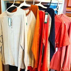 NWT Men's Bundle! 6 Medium Shirts for Price of 1!
